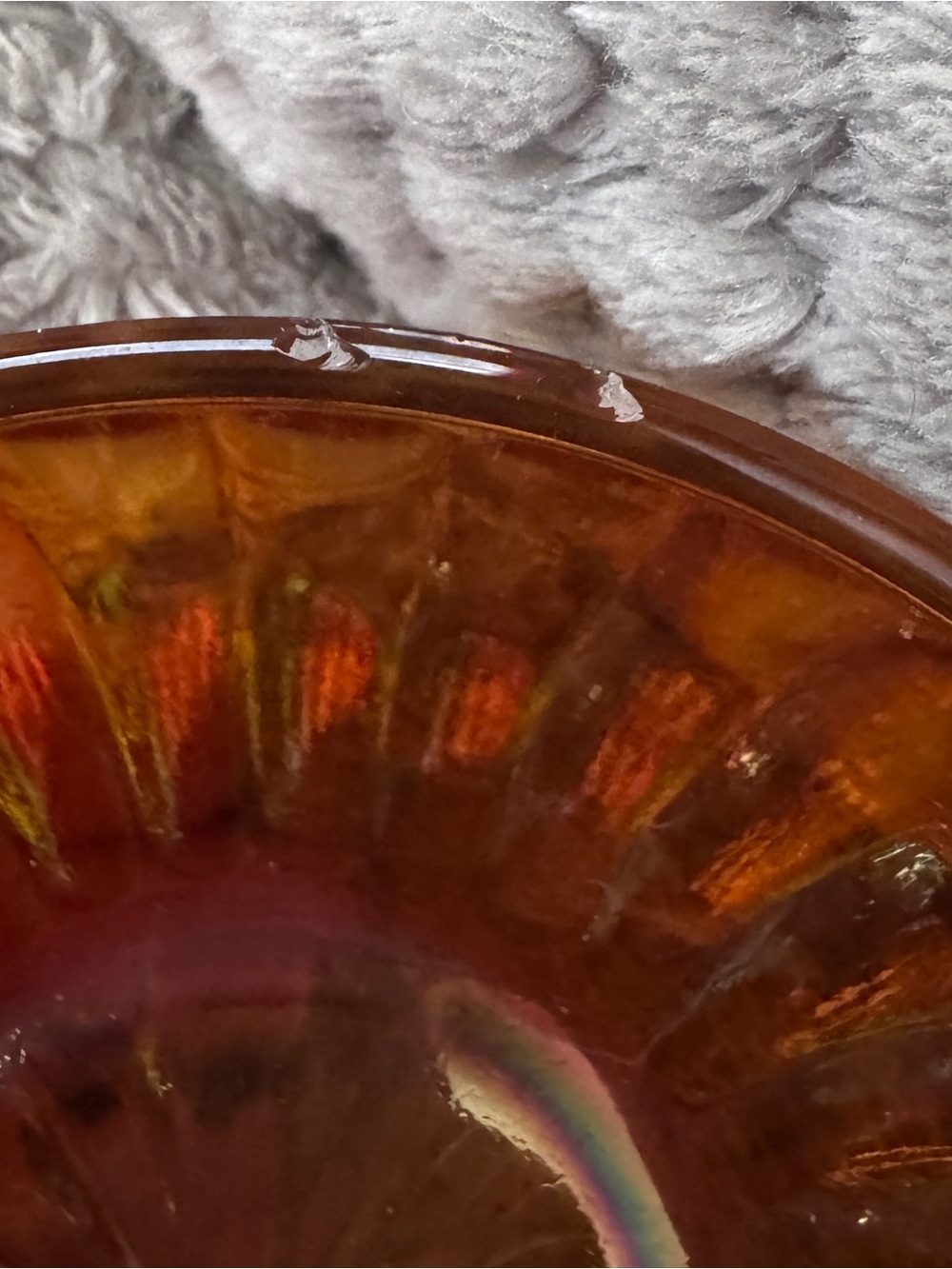 Vtg. Marigold Carnival Glass Berry Bowl Set Iridescent Peach Lustre Glass Set 6 - Picture 4 of 5